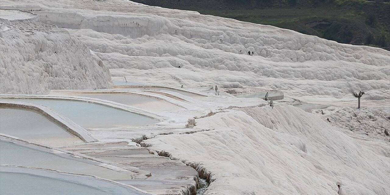 Pamukkale Haziranda Misafirlerini Ağırlamaya Hazırlanıyor