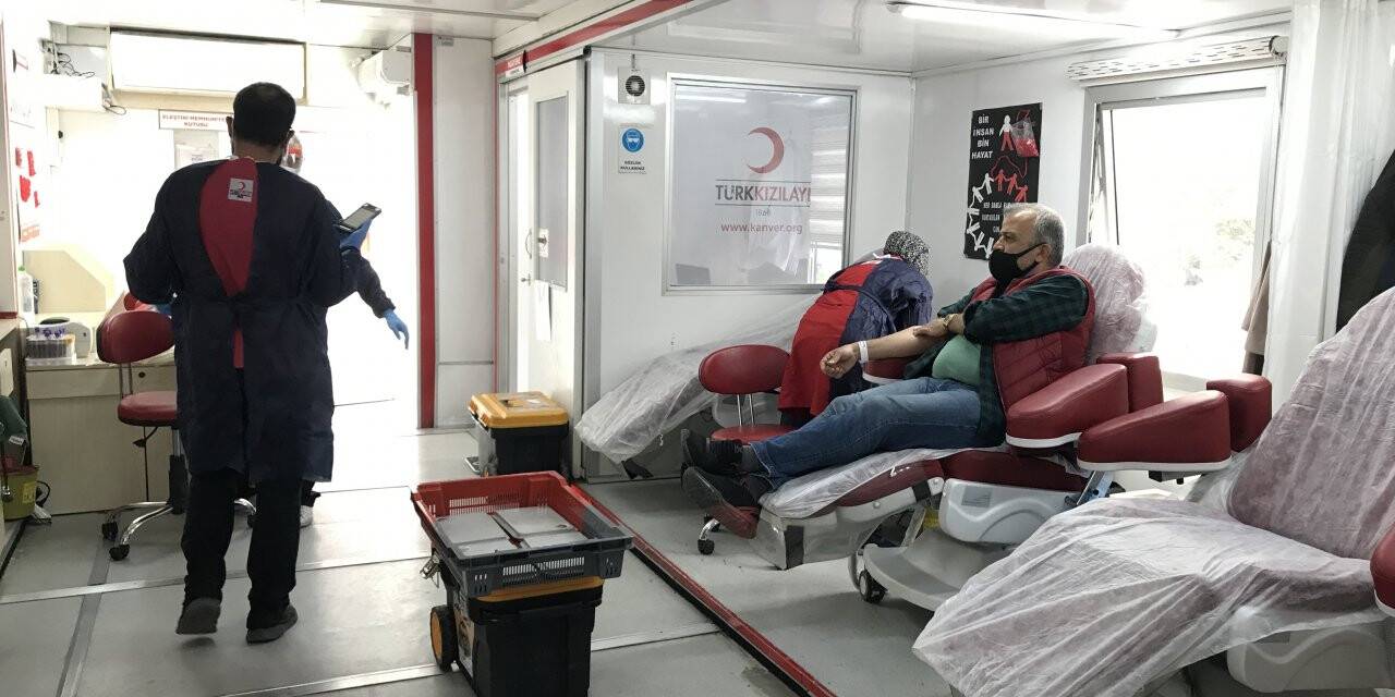 Kızılay Karatay Şubesi'nden Kan Bağışı Çağrısı