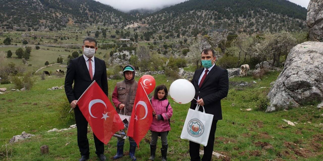 Hayvan otlatan öğrenciye sürpriz