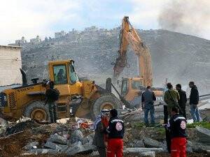 İsrail Filistinlilerin Evlerini Yıktı