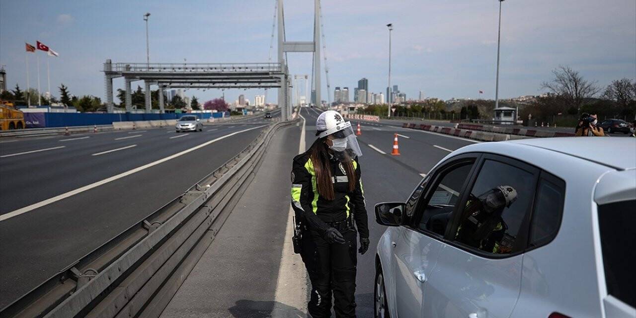 İçişleri Bakanlığı: Sokağa Çıkma Kısıtlamasına Uymayan 35 Bin 422 Kişiye İşlem Uygulandı