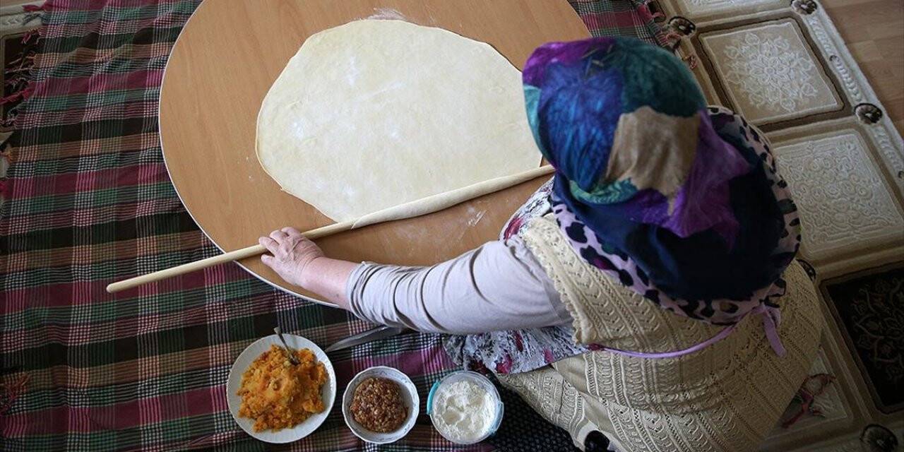 Kayseri mantısı iftar sofralarını süslüyor