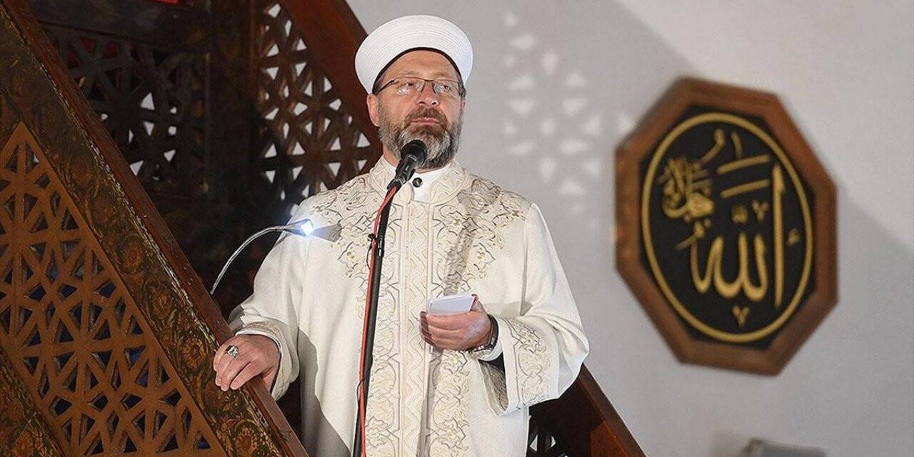 Bakan Varank'tan Diyanet İşleri Başkanı Erbaş'a destek