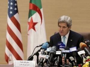 ABD Dışişleri Bakanı Kerry Cezayir'de