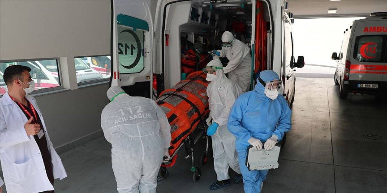 Türkiye'nin koronavirüsle mücadelesinde son 24 saatte yaşananlar