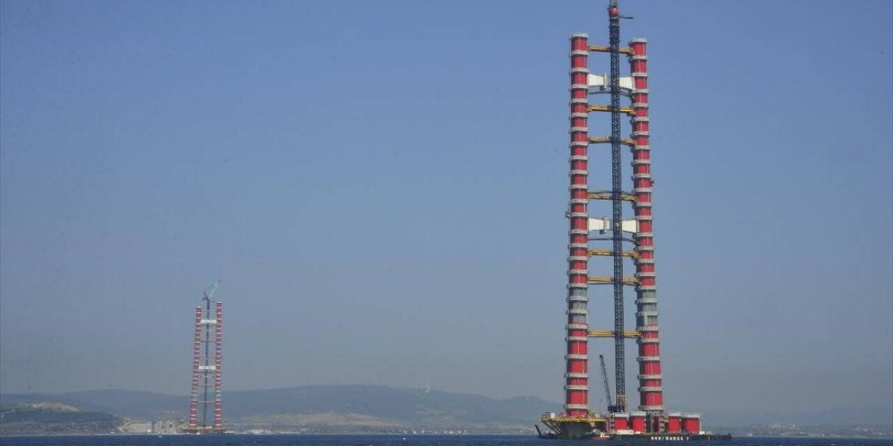 1915 Çanakkale Köprüsü'nün kırmızı beyaz kulelerinde sona yaklaşılıyor