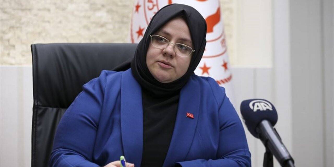 Bakan Selçuk 'işsizlik sigortası ödemeleri'nin başladığını açıkladı