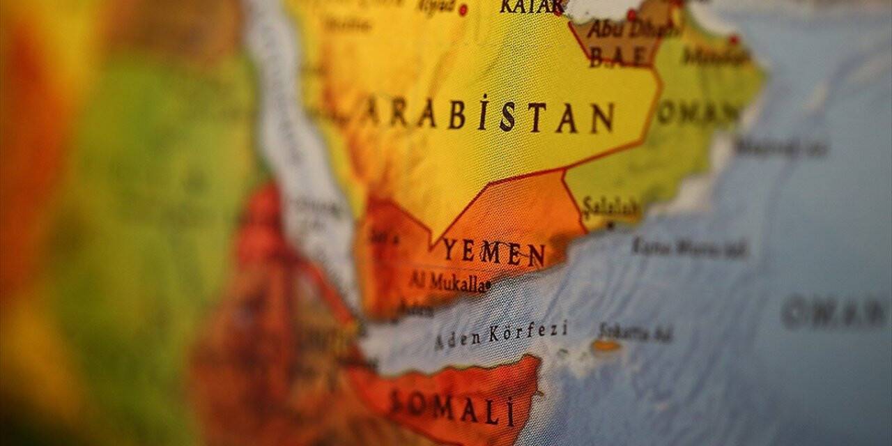 Yemen'de 'özerklik' ilan eden Güney Geçiş Konseyi'nden sokağa çıkma yasağı