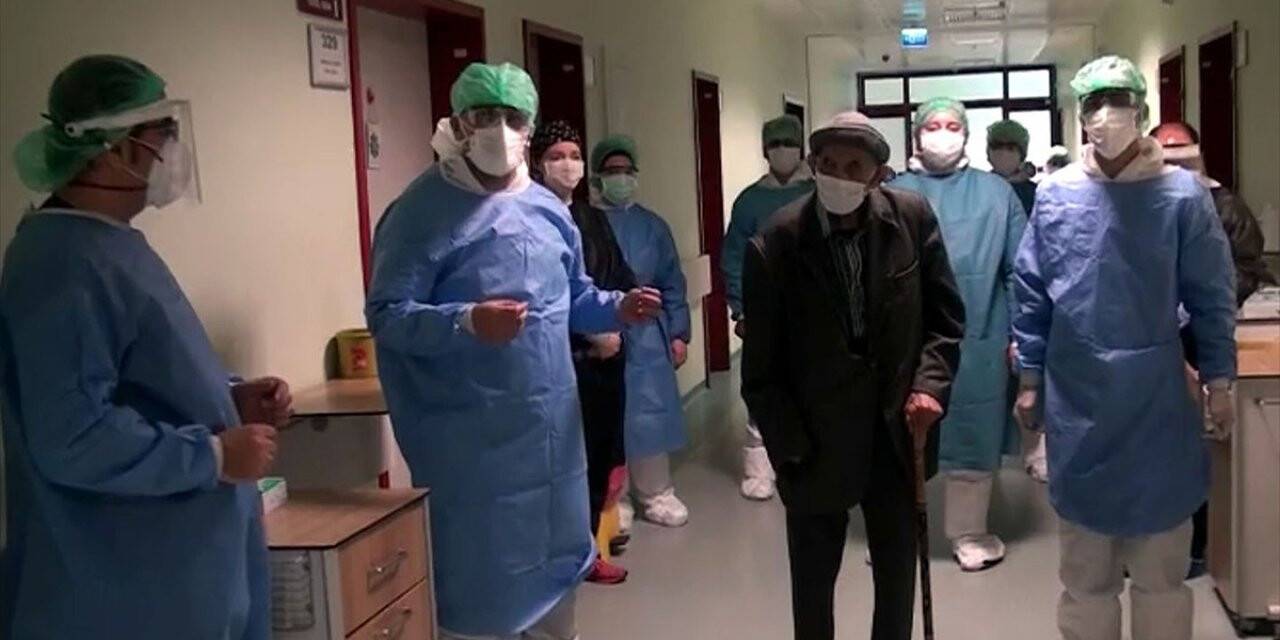 Kahramanmaraş'ta 101 yaşındaki kiş Kovid-19'u 10 günde yendi