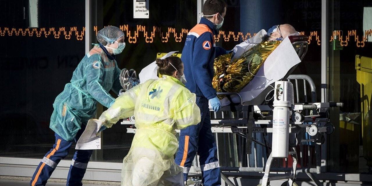 Fransa'da Kovid-19 nedeniyle ölenlerin sayısı 24 bin 760'a yükseldi
