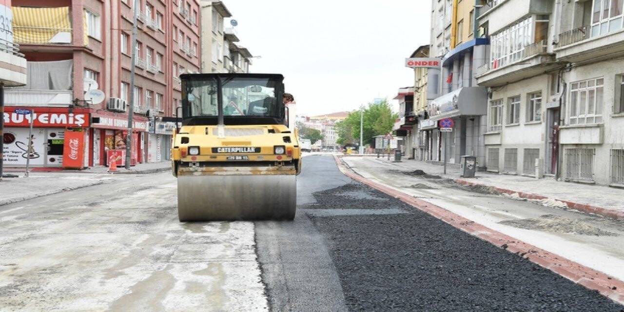 Konya Büyükşehir Belediyesi sokağa çıkma kısıtlamasında çalışıyor