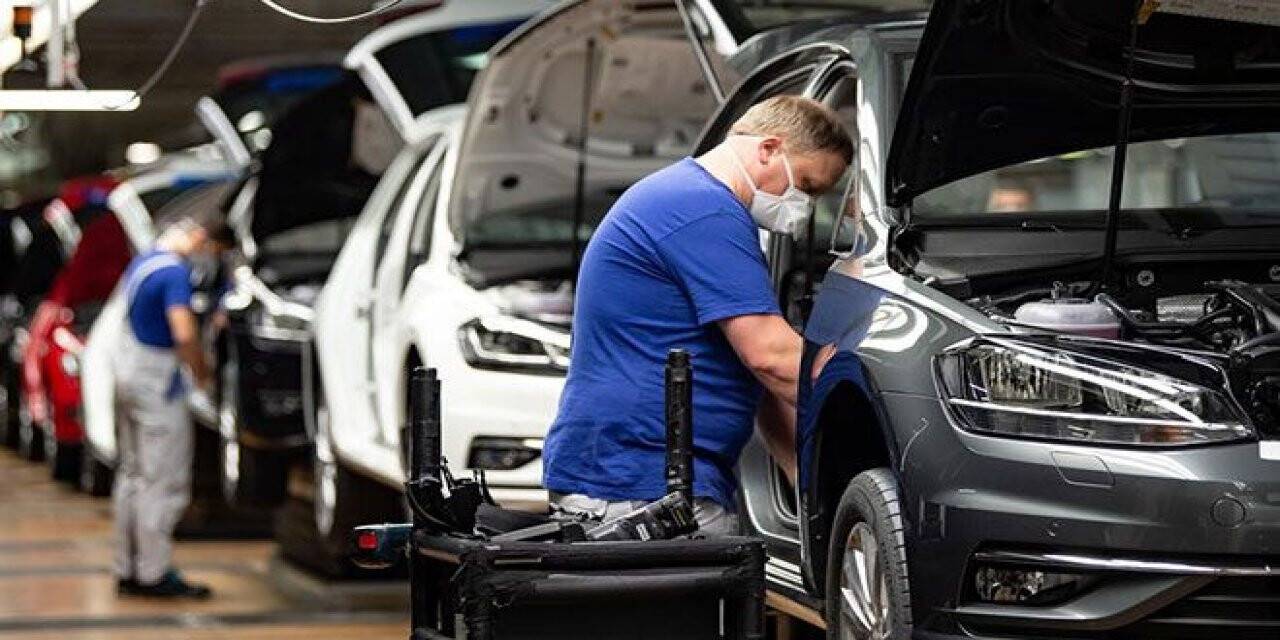 Alman otomotiv sektöründe iş durumu nisanda kötüleşti