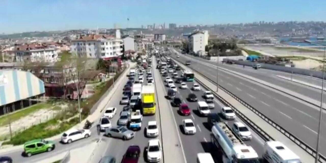 İstanbul'da sokağa çıkma kısıtlaması denetimleri