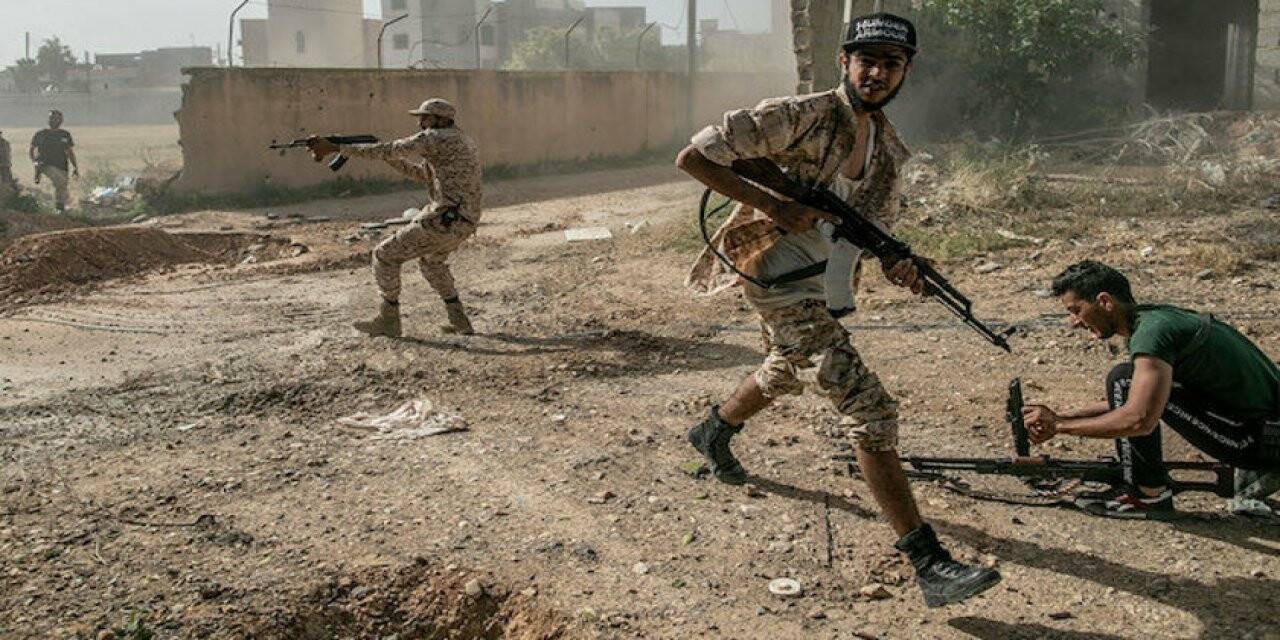 Libya ordusundan stratejik Vatiyye Üssü'nü Hafter'den geri almak için operasyon