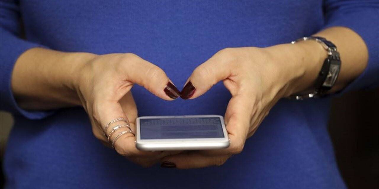 Türkiye'de telefon numarası taşıma sayısı 141 milyona yaklaştı