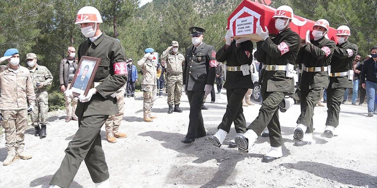 Şehit Piyade Uzman Onbaşı Gündeş son yolculuğuna uğrulandı