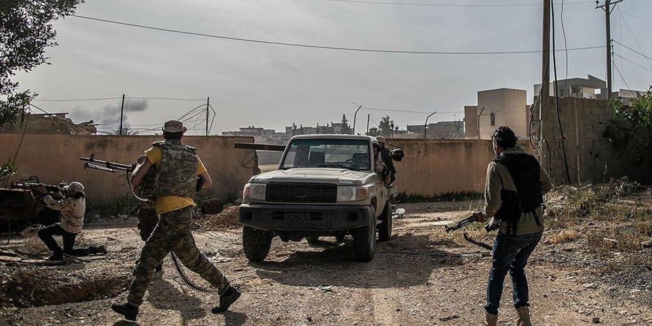 Libya ordusundan stratejik Vatiyye Üssü'nü Hafter'den geri almak için operasyon