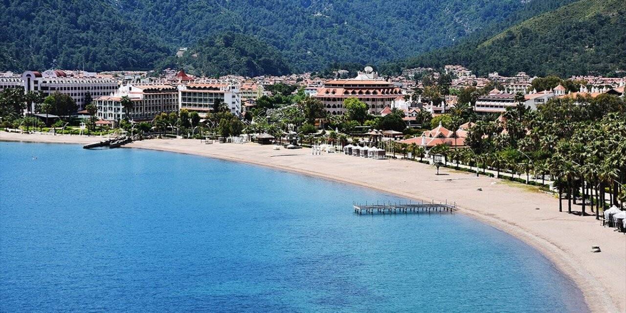 Seyahat kısıtlamasının kaldırılması turizmcileri sevindirdi