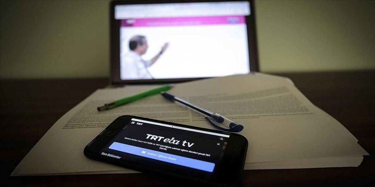 Türkiye'nin Kovid-19 salgınındaki eğitim stratejisi dünyaya örnek oldu