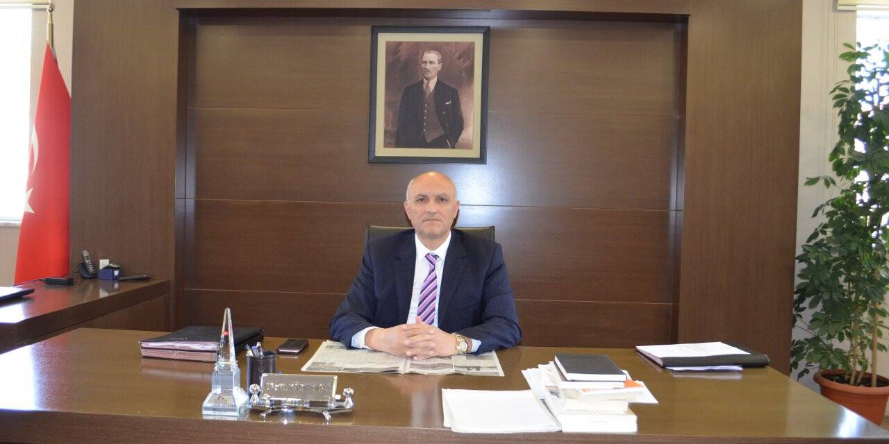 Kaymakam Kadiroğlu'ndan evi yanan aileye yardım açıklaması