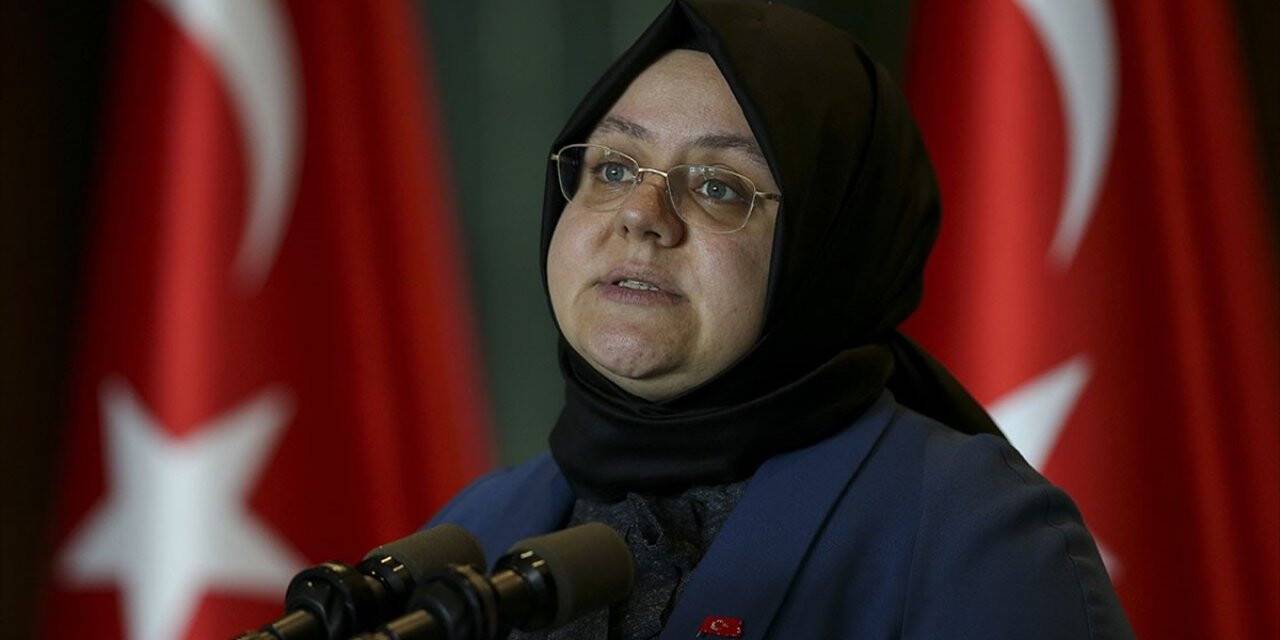 Bakan Zehra Zümrüt Selçuk: 3. faz sosyal yardım programı kapsamında 620 bin haneye ödeme yapıldı