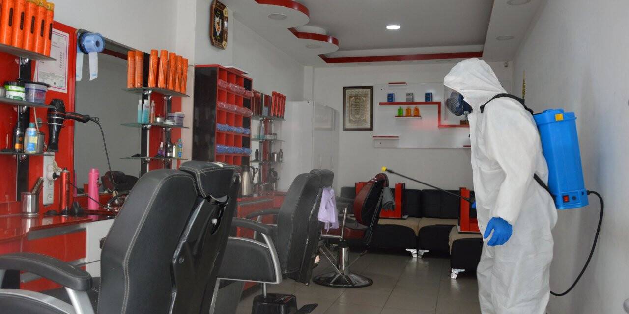 Samsun'da berber ve kuaför salonları açılışa hazırlanıyor