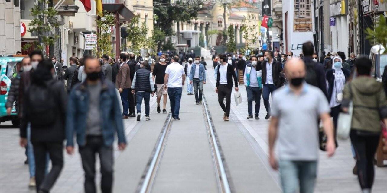 Türkiye'nin koronavirüsle mücadelesinde son 24 saatte yaşananlar