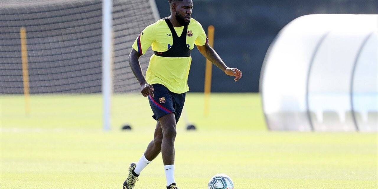 Barcelona'da Umtiti ilk antrenmanında sakatlandı