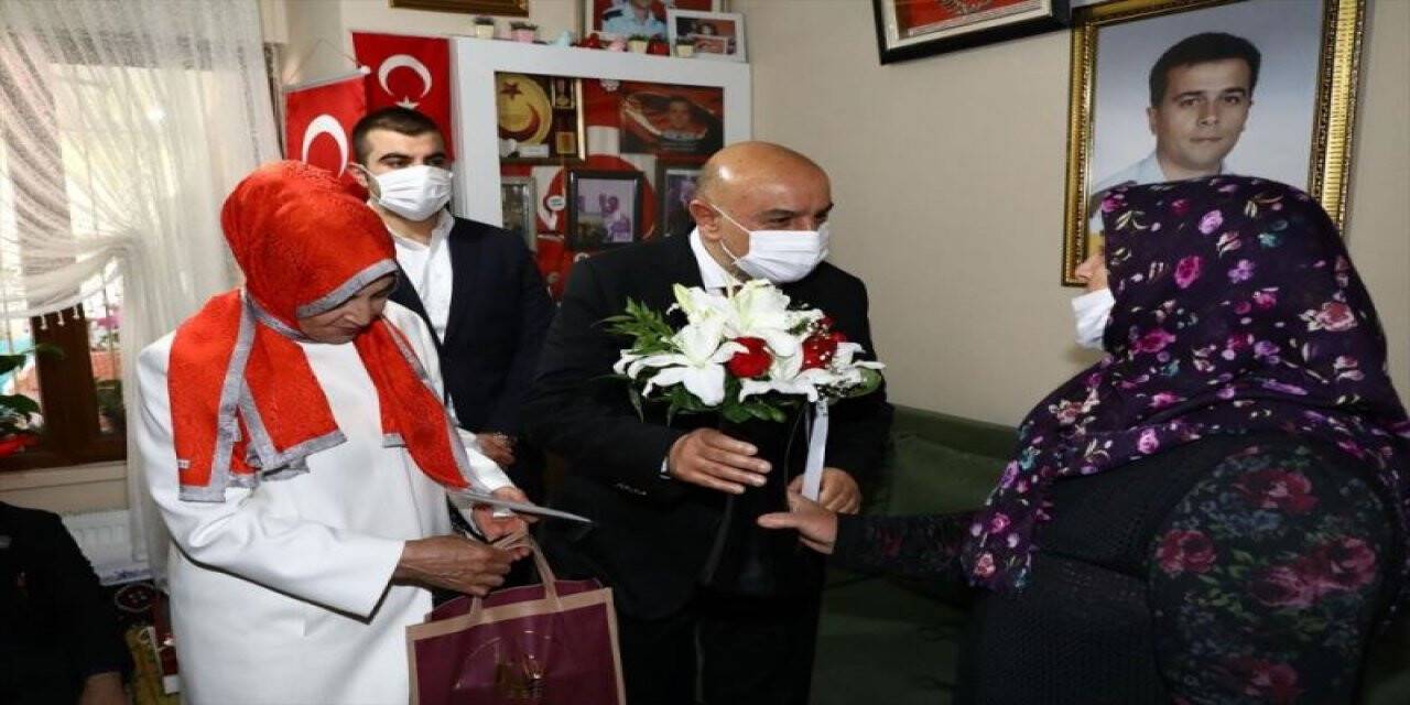 Keçiören Belediye Başkanı Altınok’tan şehit ve gazi annelerine ziyaret