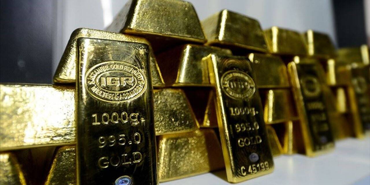 Altın bazlı yatırım fonlarındaki altın miktarı nisanda rekor kırdı