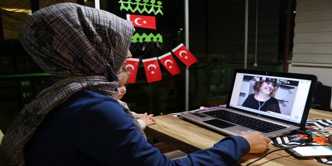 Kastamonu'da öğretmen ve veliler "online veli toplantısı"nda buluştu