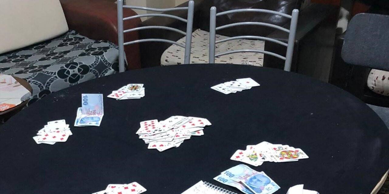 Bolu'da evde kumar oynayan 5 kişiye para cezası