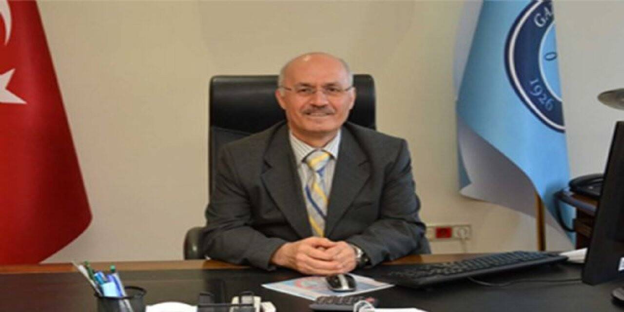 Orhan Acar Kimdir?