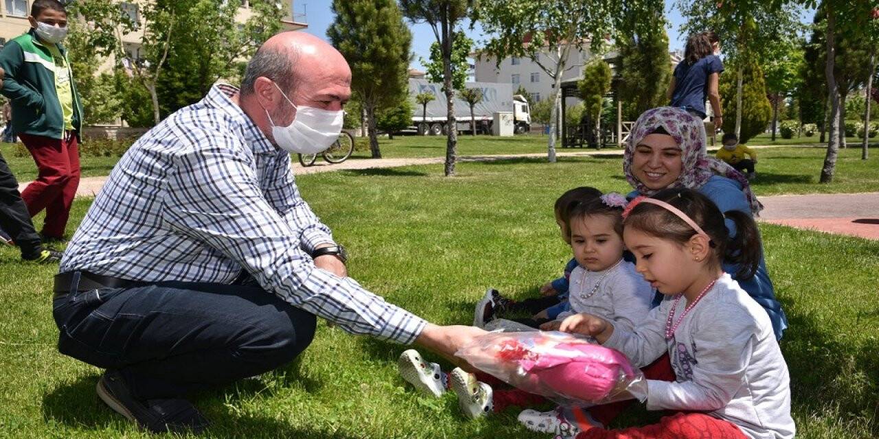 Başkan Pekyatırmacı Çocuklarla Buluştu
