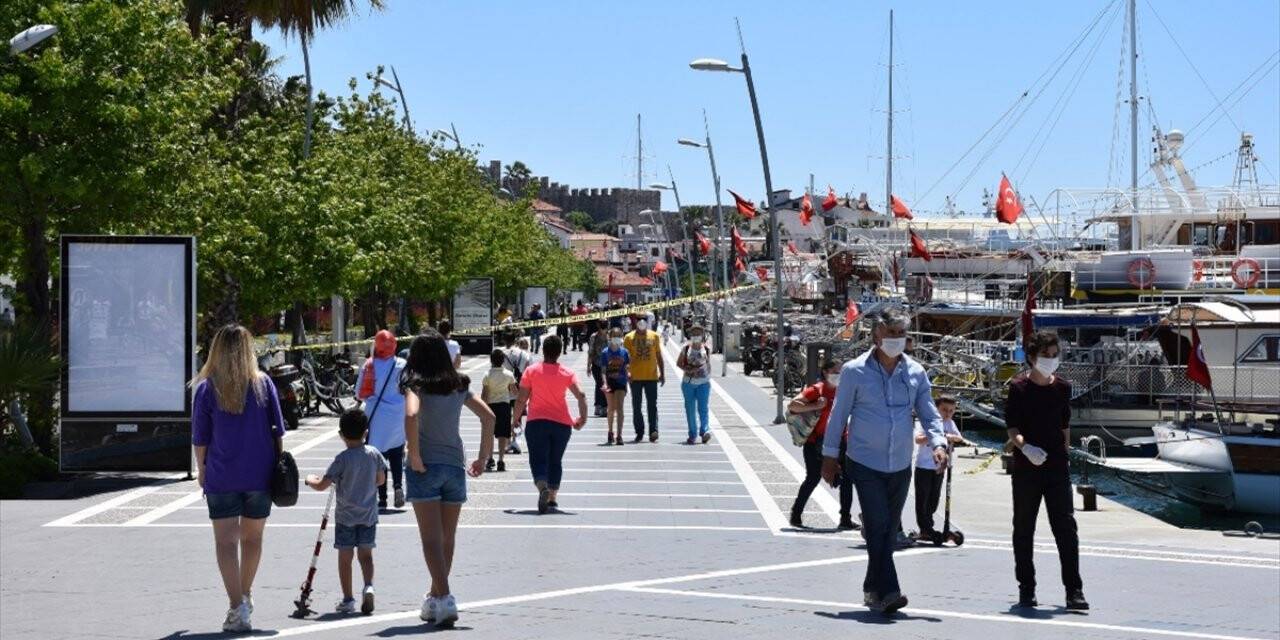 Türkiye'nin koronavirüsle mücadelesinde son 24 saatte yaşananlar