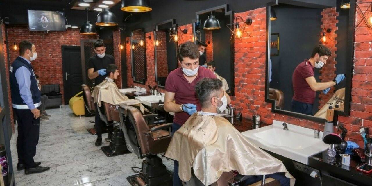 Konya Meram’da Berber Ve Kuaförlere Denetim