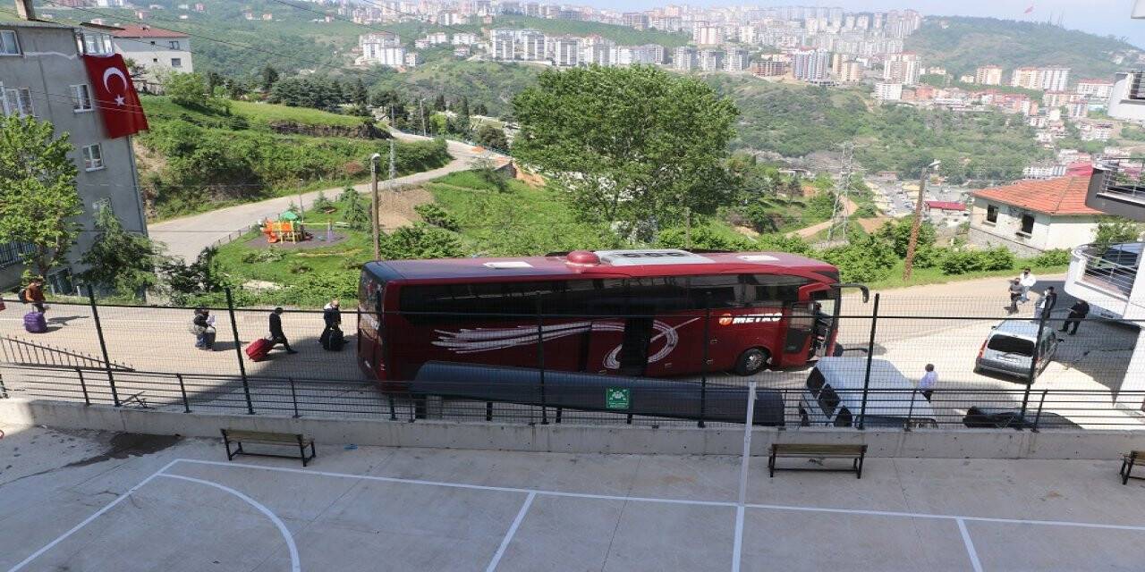 Trabzon'da karantina süresi dolan 161 kişi evlerine gönderildi