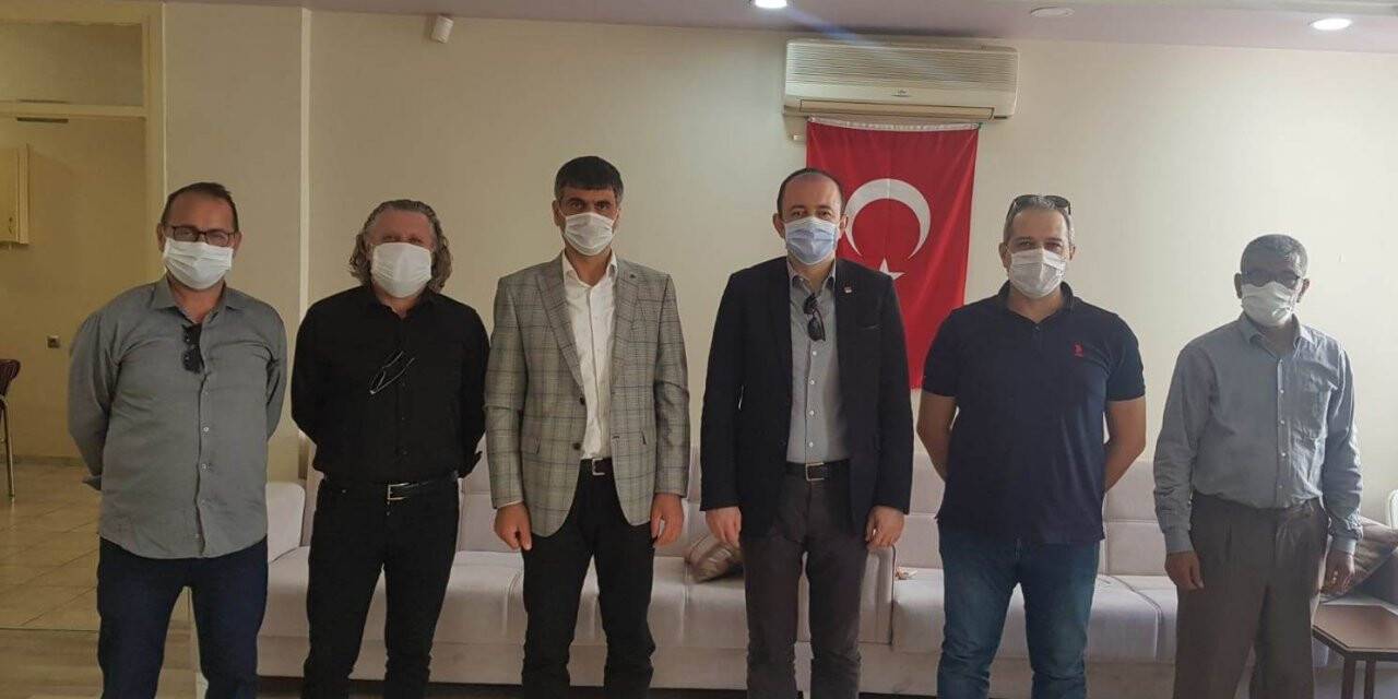 CHP’den, Altı Nokta Körler Derneğine ziyaret