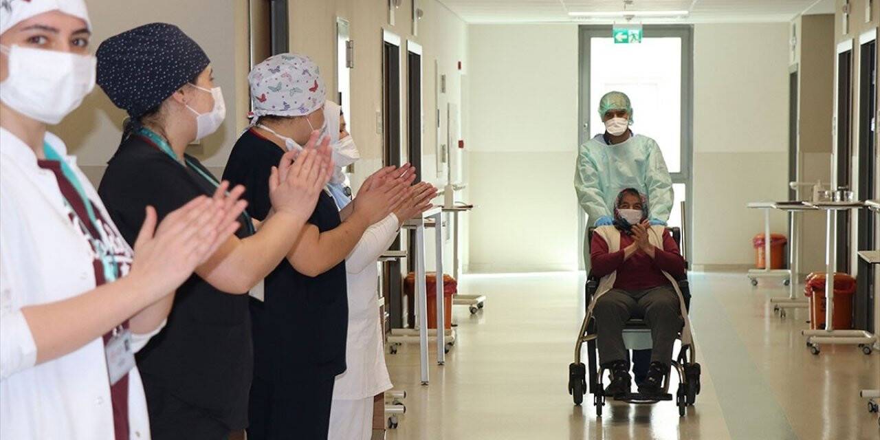 Türkiye'de Kovid-19'dan iyileşen hasta sayısı 104 bini geçti