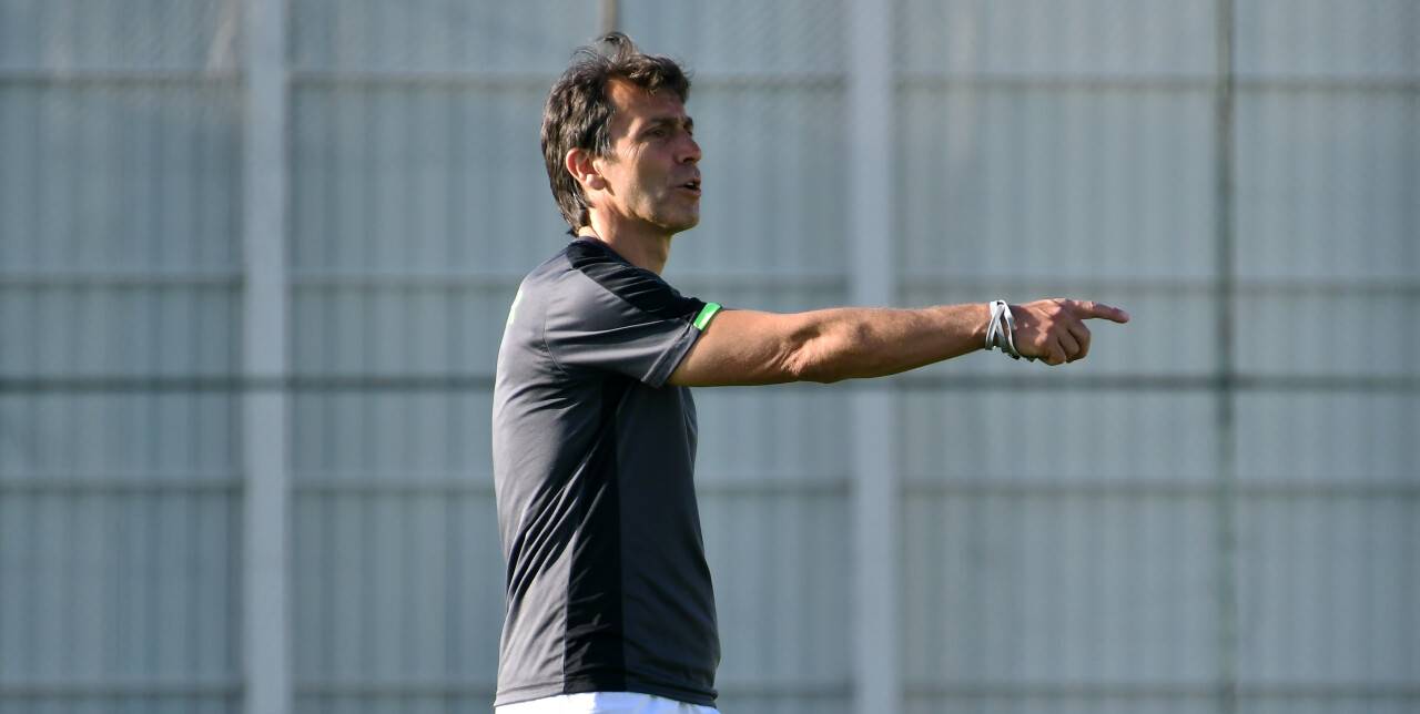Konyaspor, çalışmalarına akşam idmanıyla devam etti