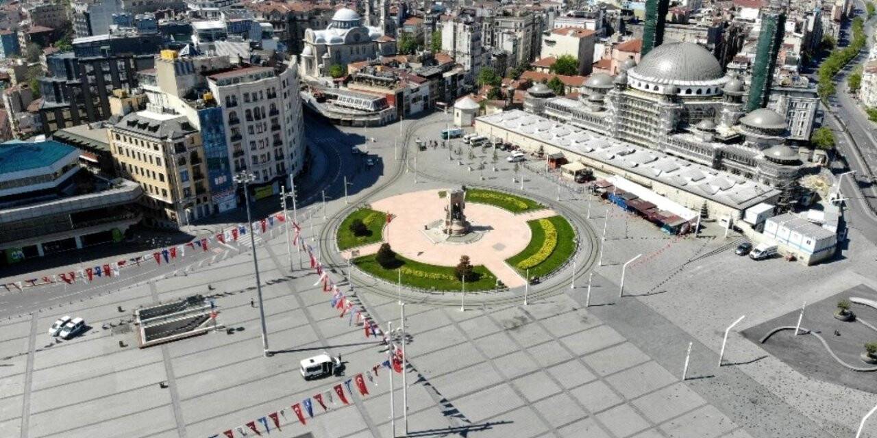 Sokağa çıkma kısıtlamasının ilk gününde İstanbul sessizliğe büründü