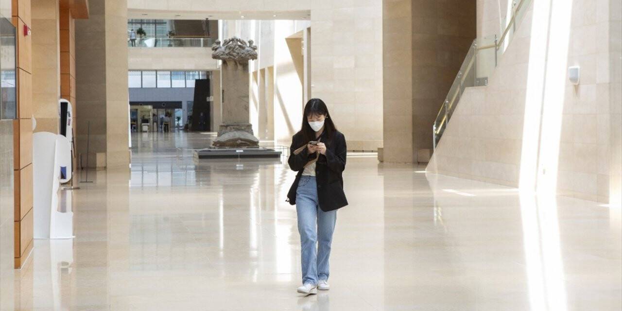 Çin ana karasında son 24 saatte 5, Güney Kore'de 13 yeni Kovid-19 vakası tespit edildi