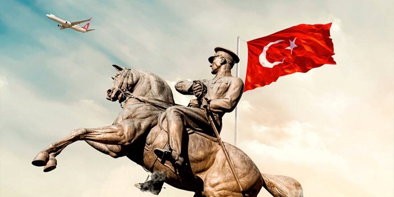 THY'nin 19 Mayıs özel uçuşu için 2,5 milyonu aşkın kişi hatıra bileti oluşturdu