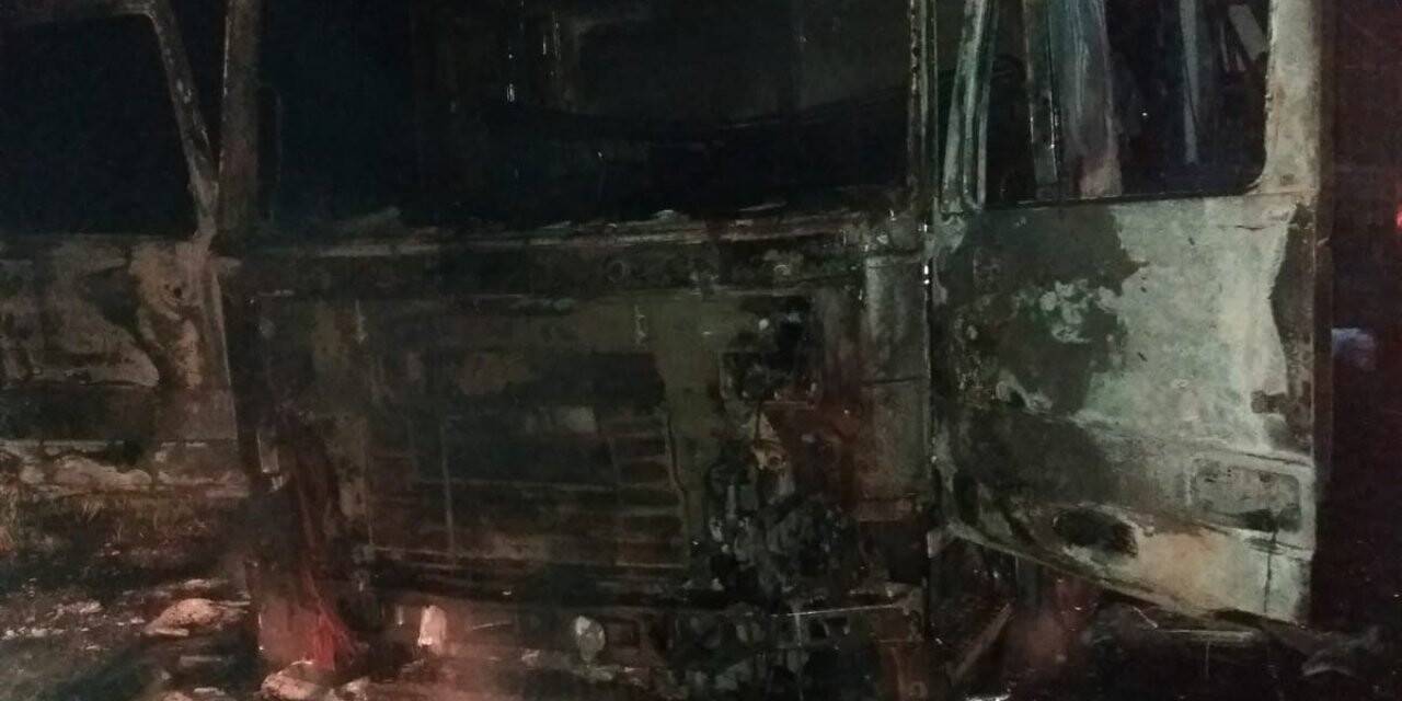 Erzincan'da tırda çıkan yangında 1 kişi yaralandı