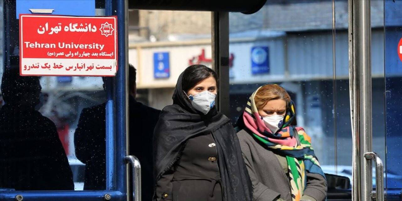İran'da koronavirüs kaynaklı can kaybı 7 bini geçti
