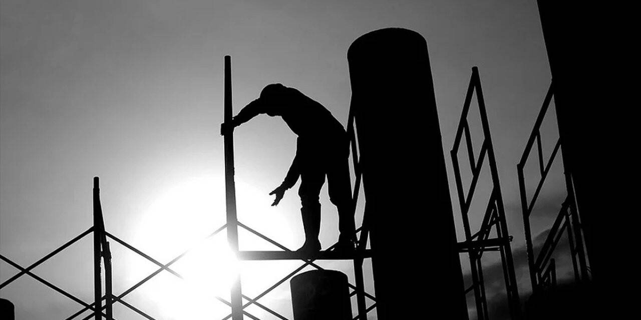 Kovid-19 sonrası çöken inşaat sektöründe toparlanma sancılı olacak