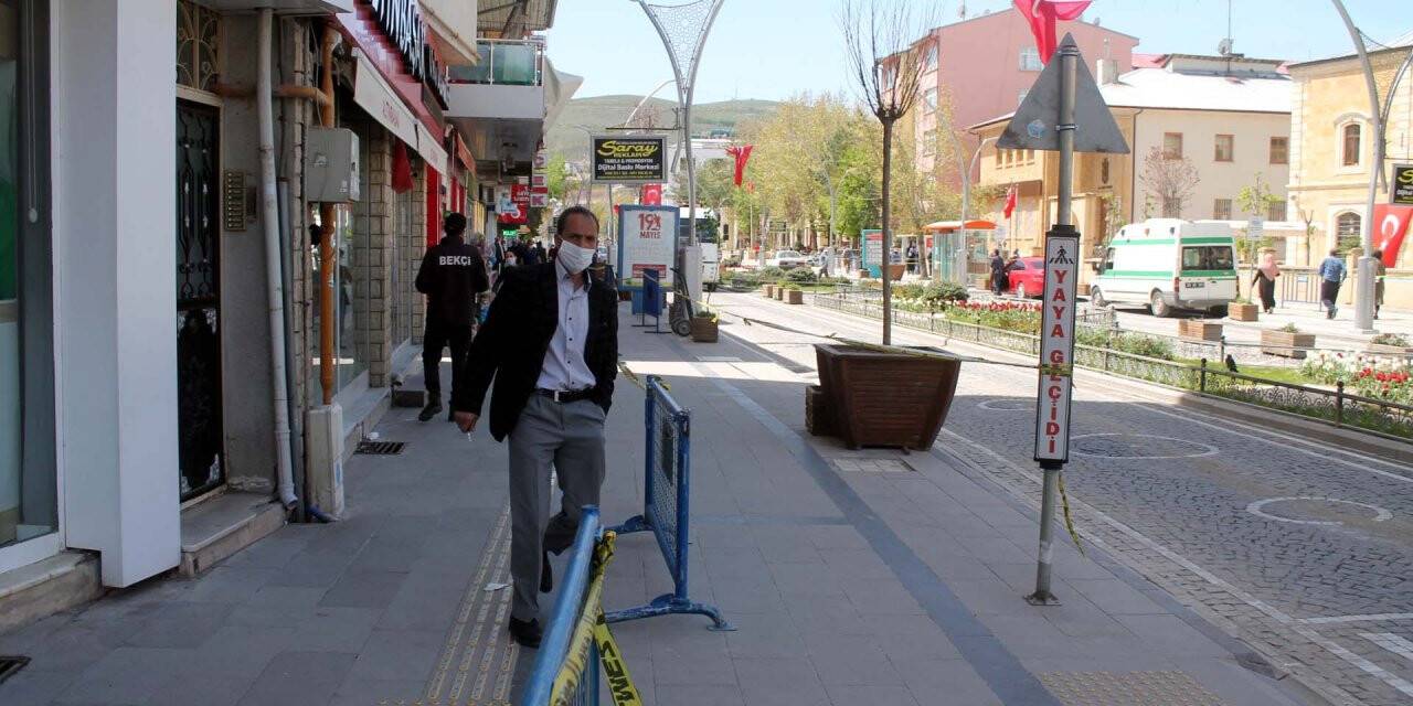 Orta ve Doğu Karadeniz'de "Evde kal" çağrısına kısmen uyuluyor