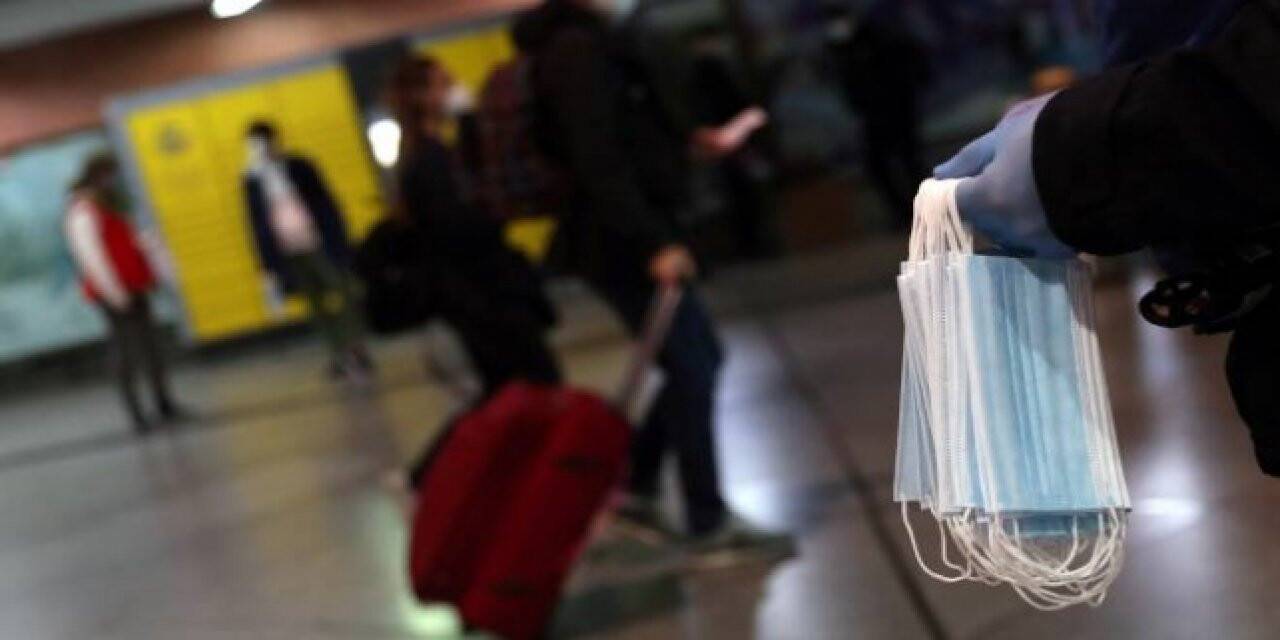 İspanya'da 6 yaş üstüne kamusal alanda maske kullanma zorunluluğu