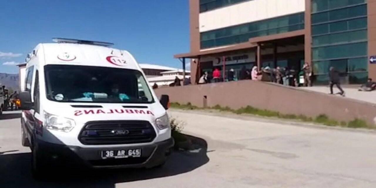 Kars’ta çıkan silahlı kavgada bir kadın ağır yaralandı