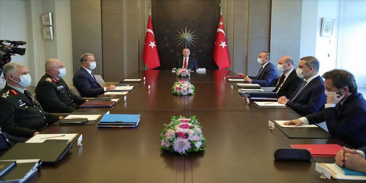 Cumhurbaşkanı Erdoğan başkanlığında güvenlik toplantısı gerçekleştirildi